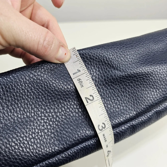 Caboodles Active by Simone Biles Zip Pop Grande Toiletry Bag - Picture 12 of 12